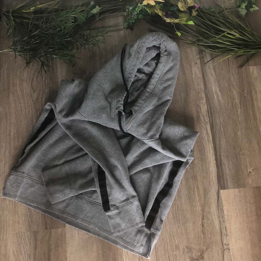 Calvin Klein sweatshirt!